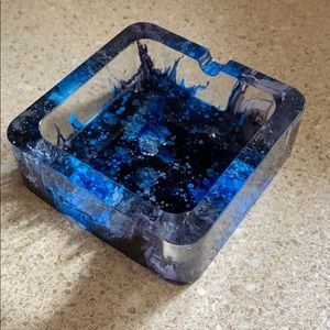 Custom resin ashtray
